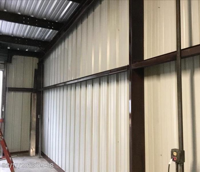 clean and bright metal walls and roof in this warehouse